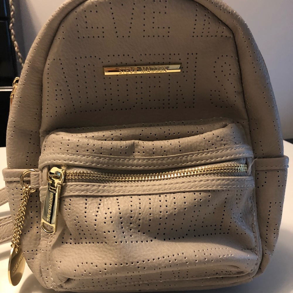 Steve Madden backpack - NWOT!